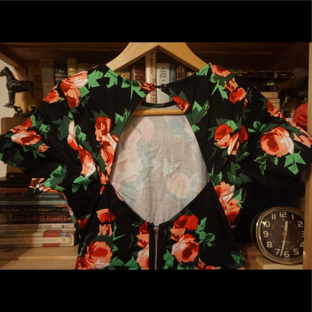 Motel Rocks floral romper - Picture 3 of 4